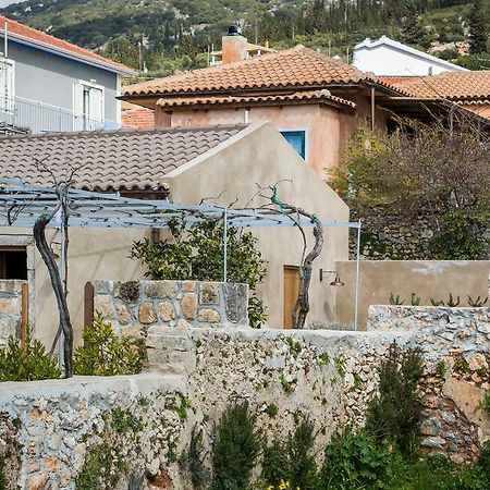 Villa Daniela - Saint Nikolas Retreat Faraklata المظهر الخارجي الصورة